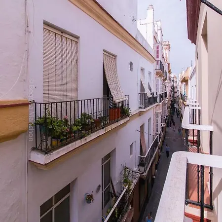 Apartamento Completo Cardoso I Centro Historico Apartment